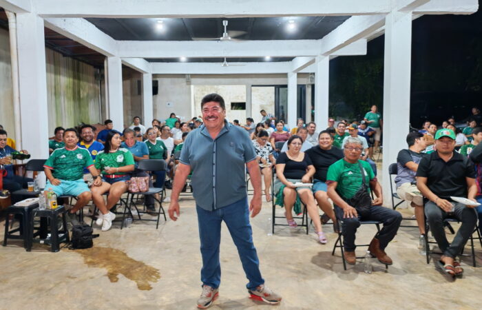 Amigos de San Martín reúnen a familias para disfrutar triunfo de México ante Corea del Sur
